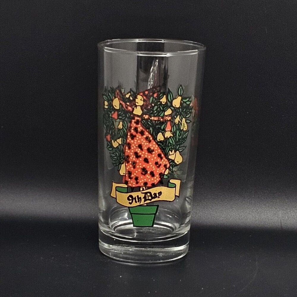 9th Day Drinking Glass from 12 Days of Christmas Set 5.5" Indiana Glass - Picture 8 of 10